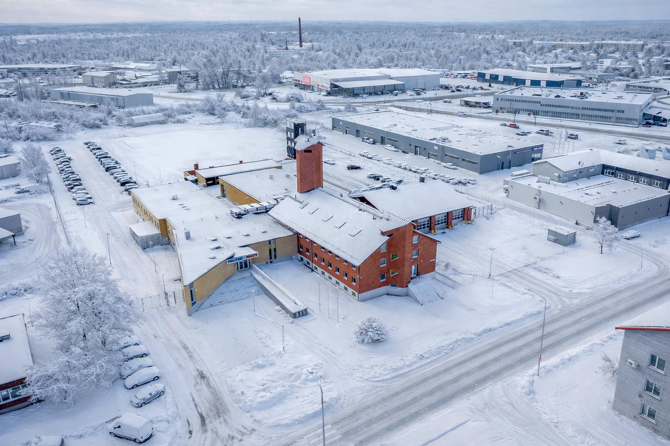 Kuigi dokumentide väljastamiseks pakutakse ka Selveri infoletti, siis eelistab enamik siiski oma dokumendil politseimajas järel käia. Foto: AIGAR NAGEL